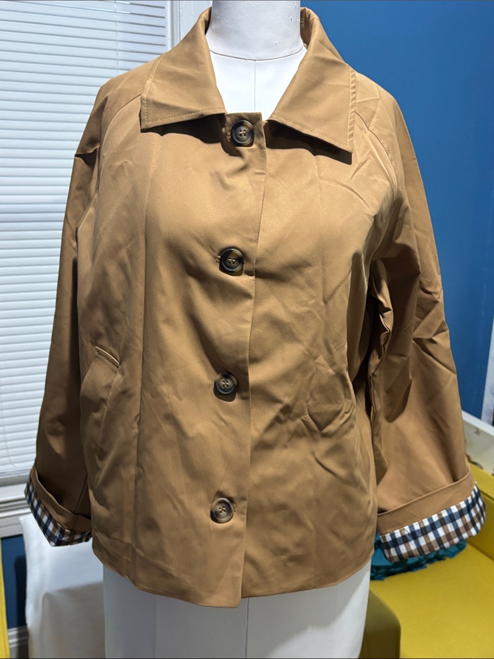 Classic Tan Light Jacket - Women